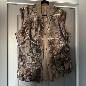 Realtree She reversible vest!!!